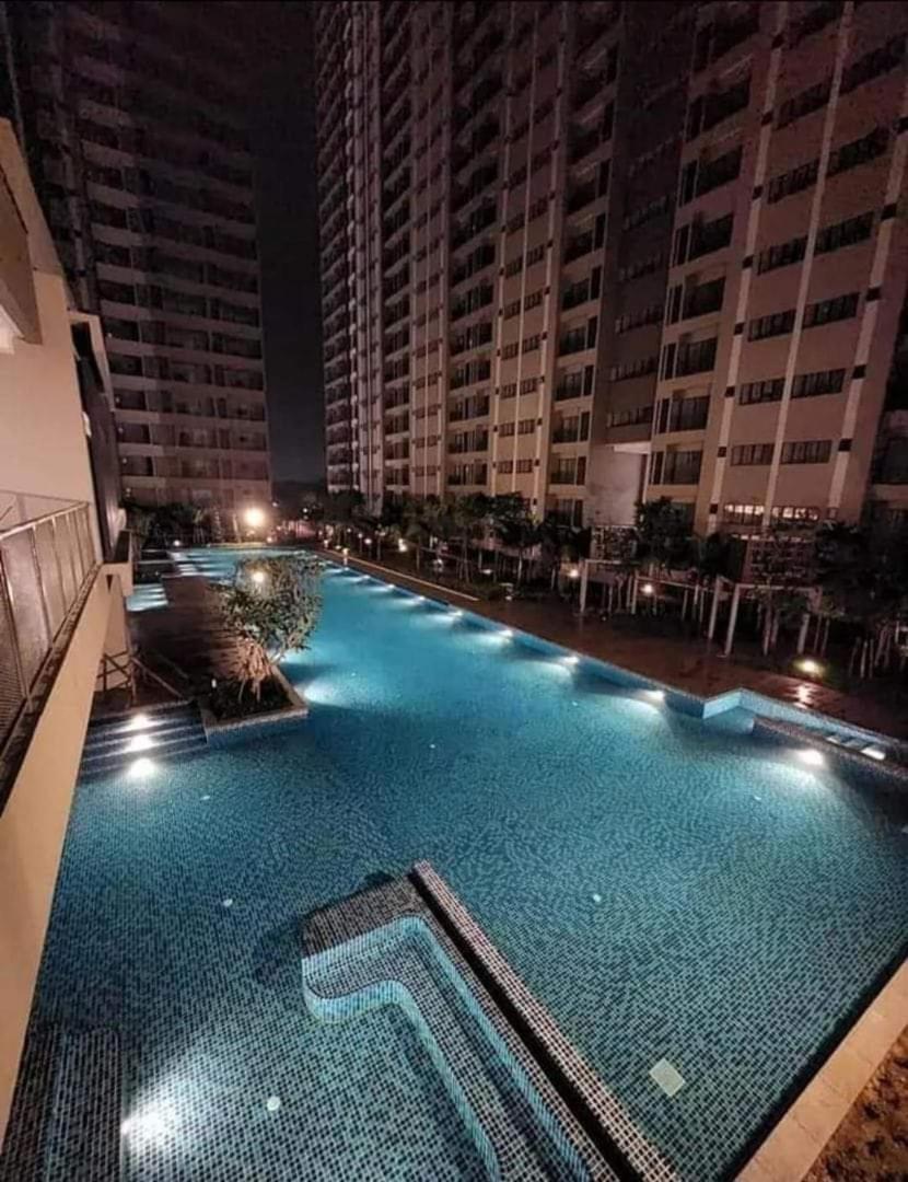 Youth City Nilai Cozy View المظهر الخارجي الصورة